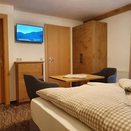 Haus Vorstatt Apartamento Fiss